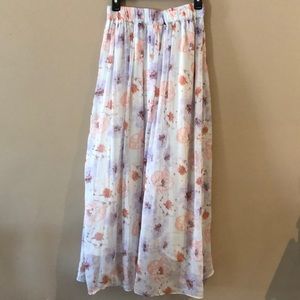Flowy light weight maxi skirt